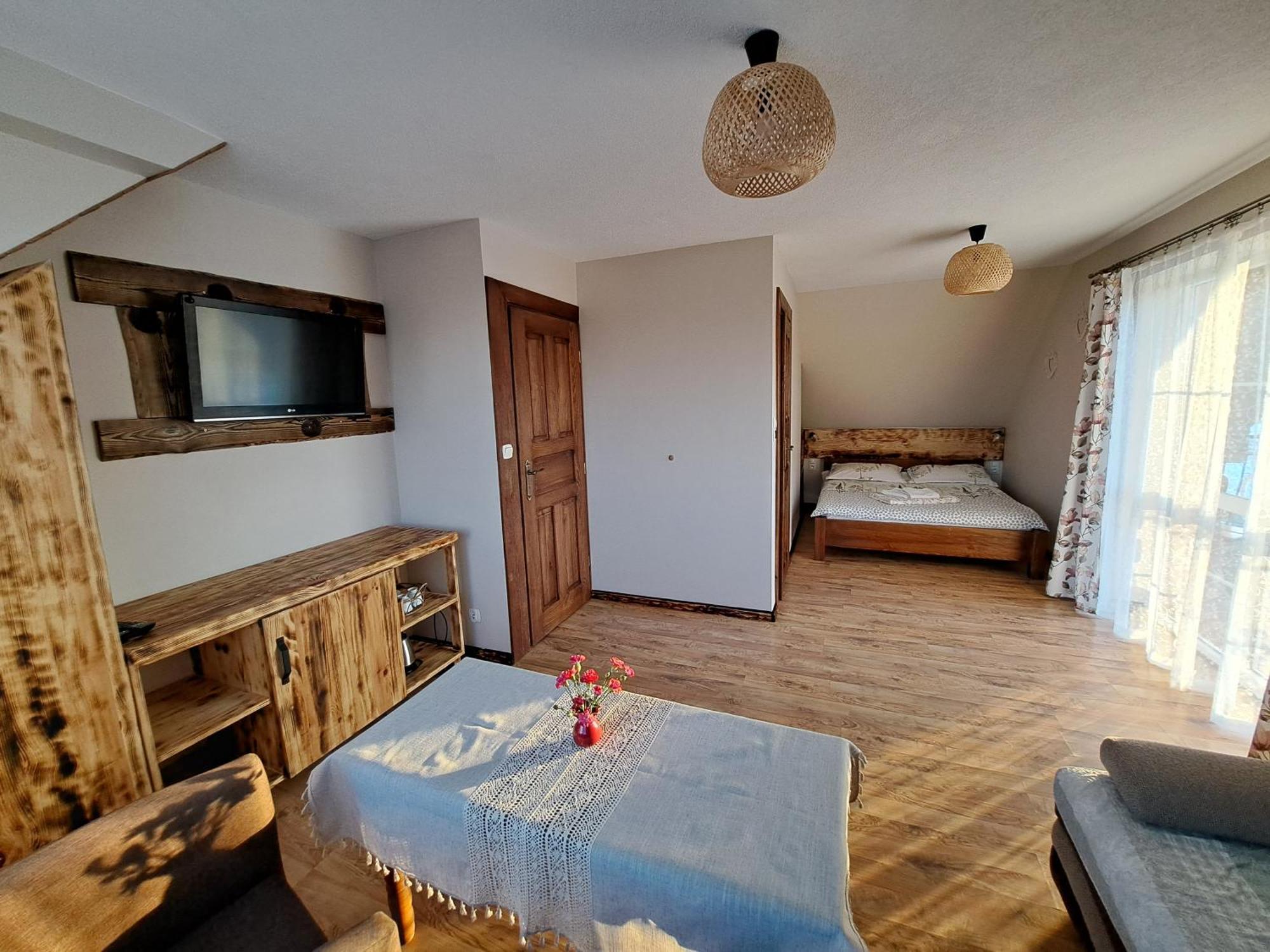 Willa Diana- Z Panorama Jeziora I Gor W Polanczyku Kültér fotó